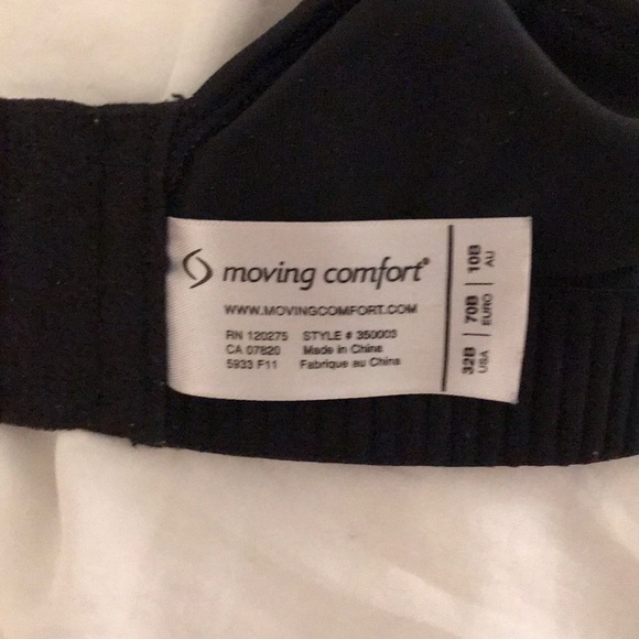 Moving Comfort sports bra 32 B - Picture 4 of 4